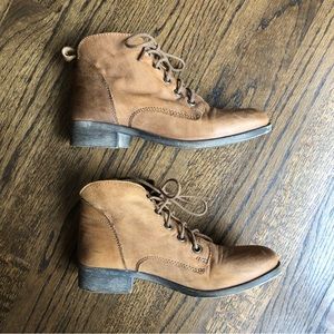 Steve Madden leather boots